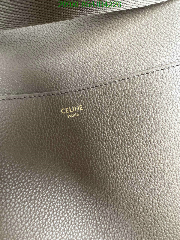 Celine-Bag-Mirror Quality Code: UB4226 $: 299USD