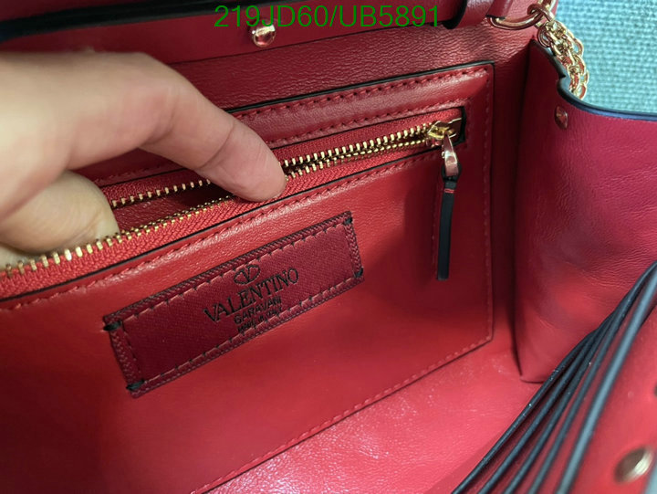 Valentino-Bag-Mirror Quality Code: UB5891 $: 219USD