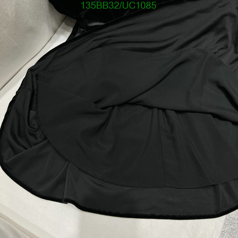 Chanel-Clothing Code: UC1085 $: 135USD