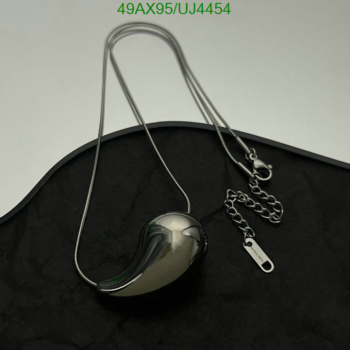BV-Jewelry Code: UJ4454 $: 49USD
