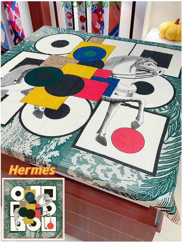 Hermes-Scarf Code: UM6191 $: 75USD