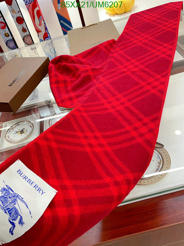 Burberry-Scarf Code: UM6207 $: 85USD