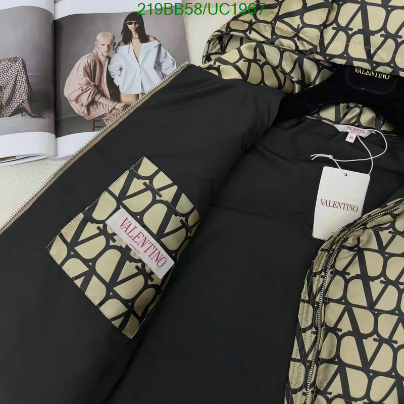Valentino-Down jacket Women Code: UC1967 $: 219USD