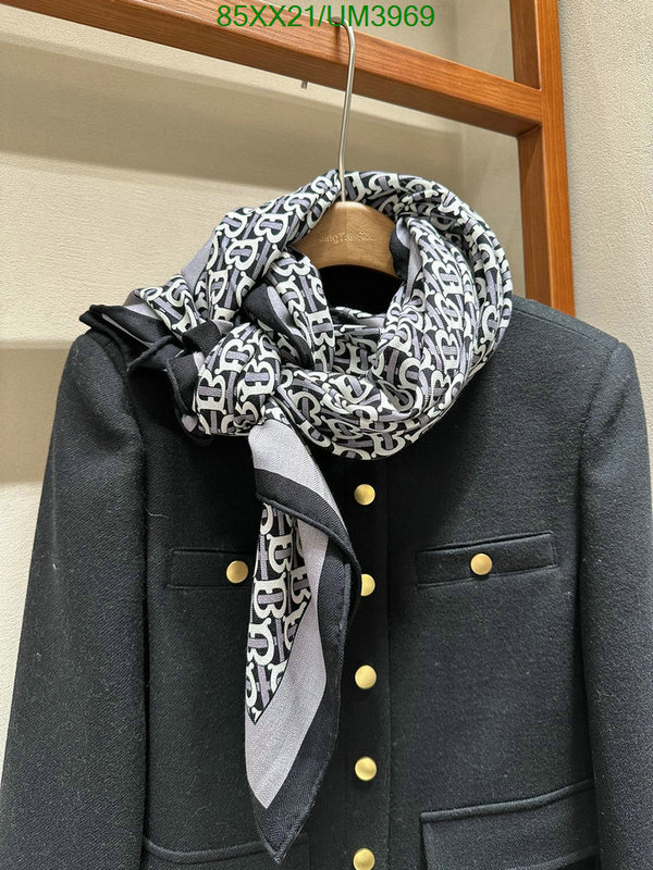 Burberry-Scarf Code: UM3969 $: 85USD