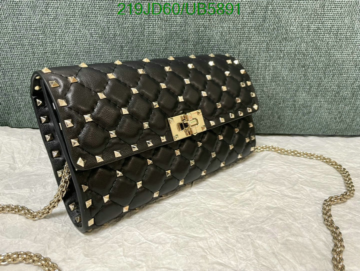 Valentino-Bag-Mirror Quality Code: UB5891 $: 219USD