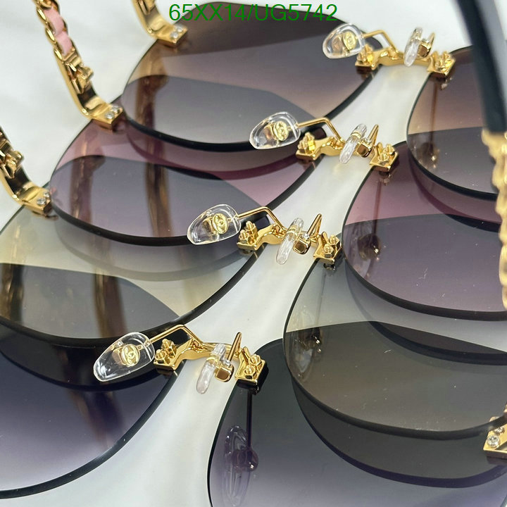 Chanel-Glasses Code: UG5742 $: 65USD