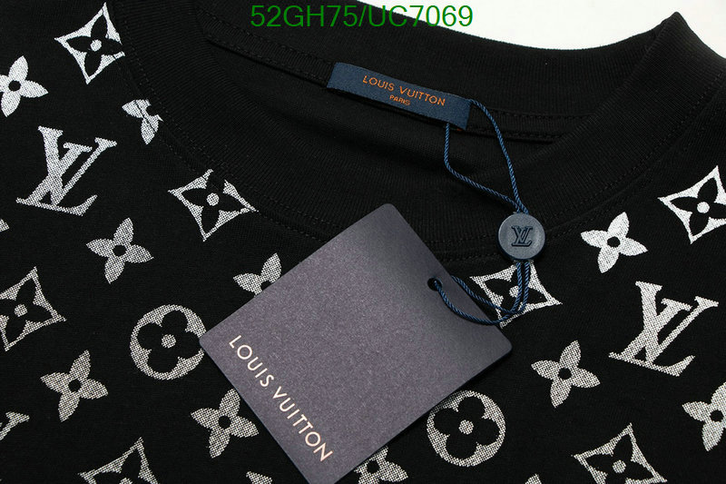 LV-Clothing Code: UC7069 $: 52USD