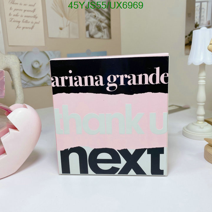Ariana Grande-Pe Code: UX6969 $: 45USD