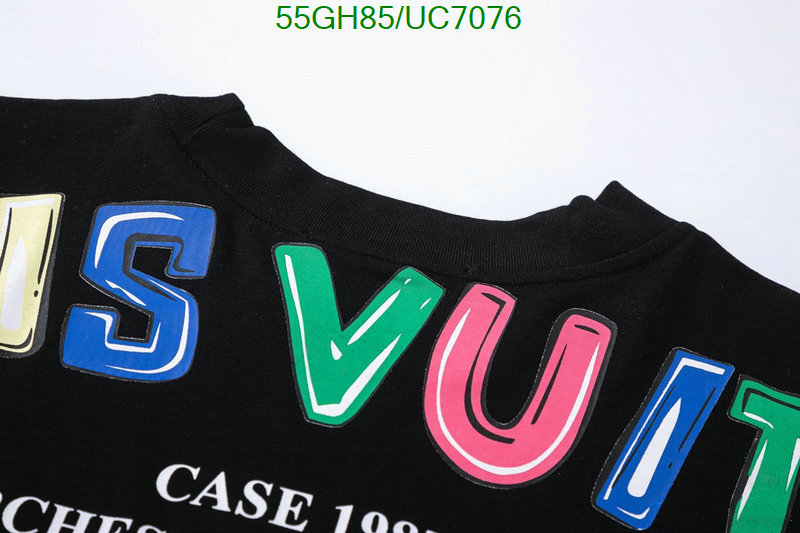 LV-Clothing Code: UC7076 $: 55USD