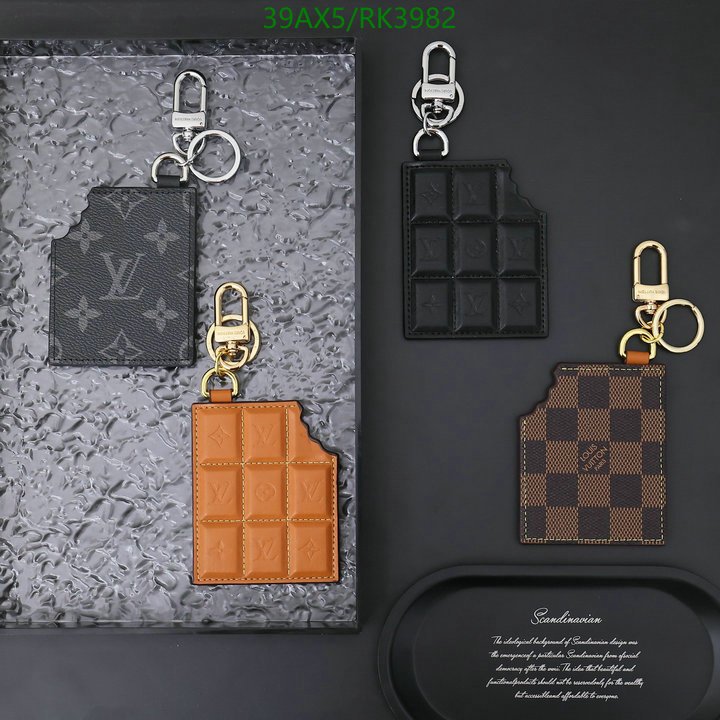 LV-Key pendant Code: RK3982 $: 39USD