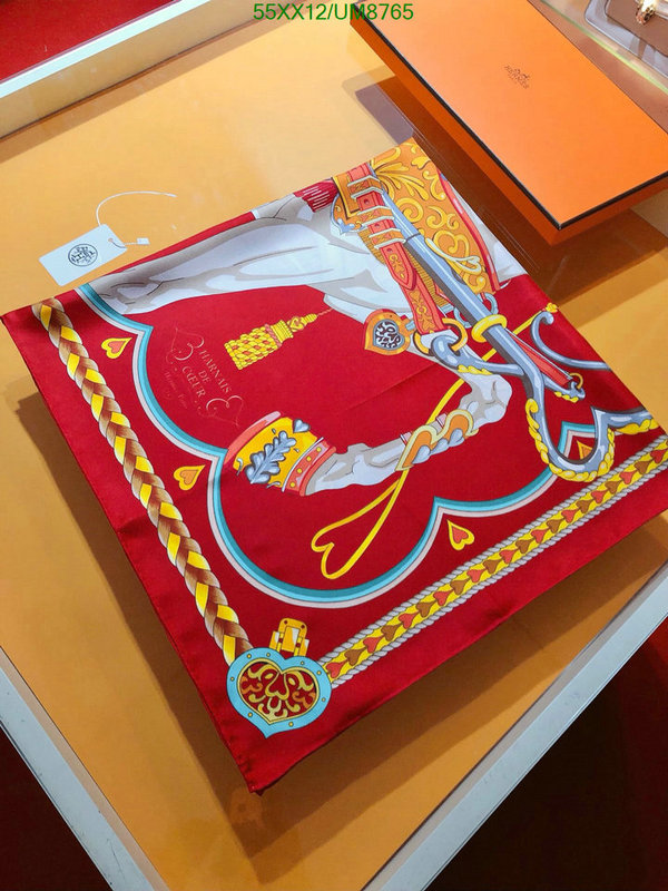 Hermes-Scarf Code: UM8765 $: 55USD