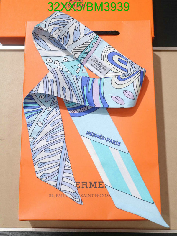 Hermes-Scarf Code: BM3939 $: 32USD