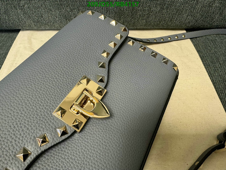 Valentino-Bag-Mirror Quality Code: RB4157 $: 209USD