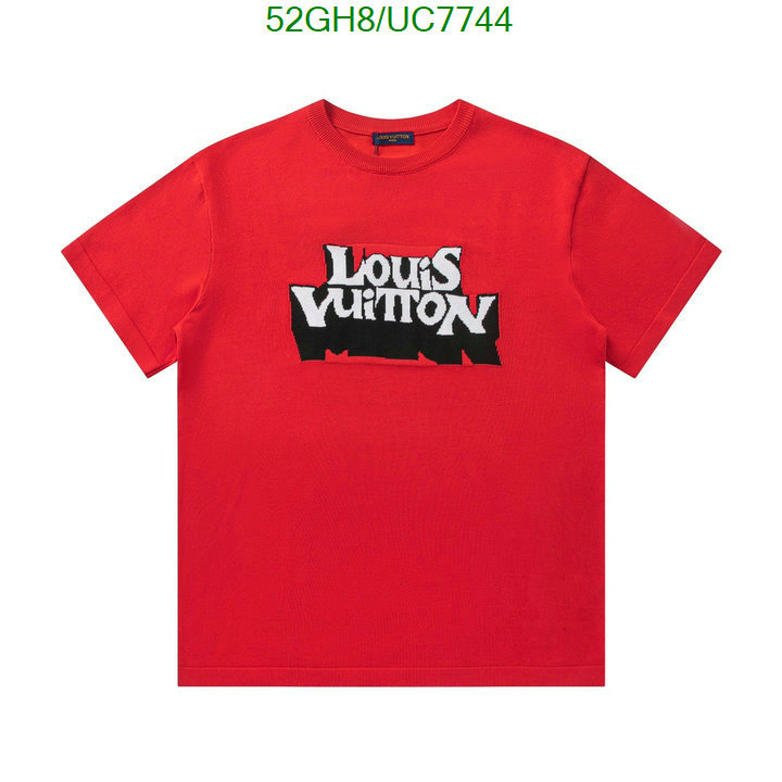 LV-Clothing Code: UC7744 $: 52USD