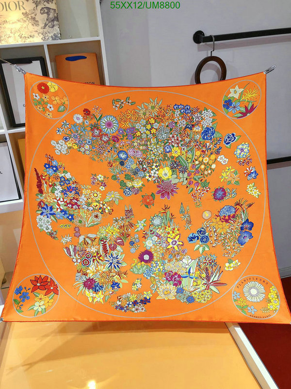 Hermes-Scarf Code: UM8800 $: 55USD