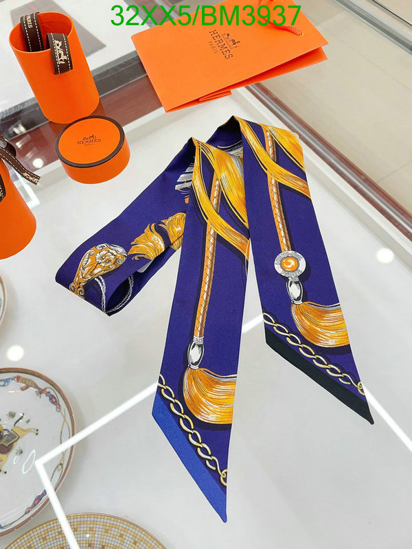 Hermes-Scarf Code: BM3937 $: 32USD