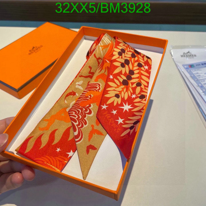 Hermes-Scarf Code: BM3928 $: 32USD