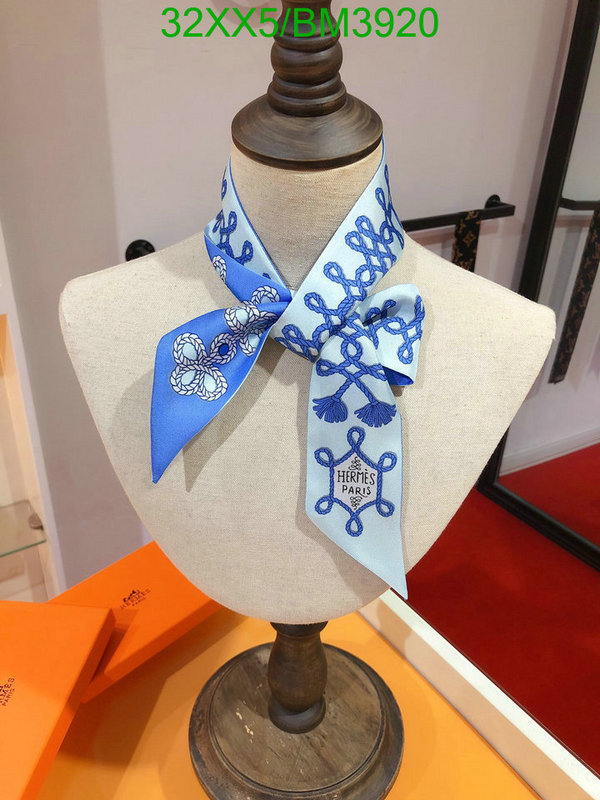 Hermes-Scarf Code: BM3920 $: 32USD