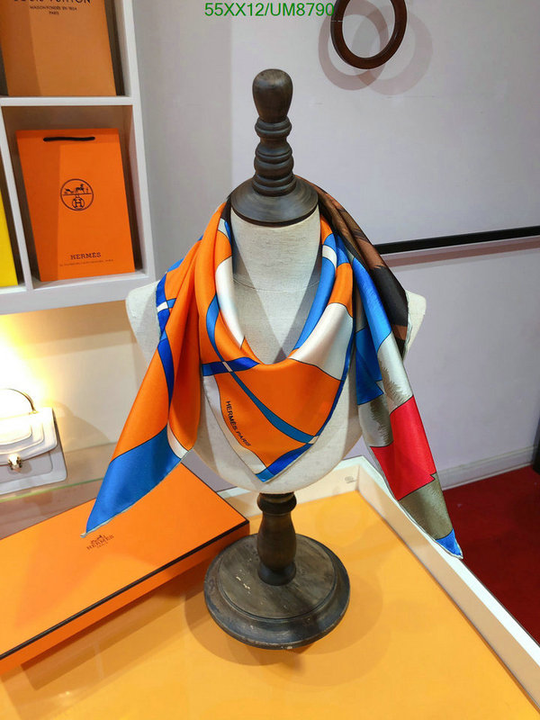 Hermes-Scarf Code: UM8790 $: 55USD