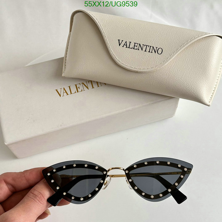 Valentino-Glasses Code: UG9539 $: 55USD