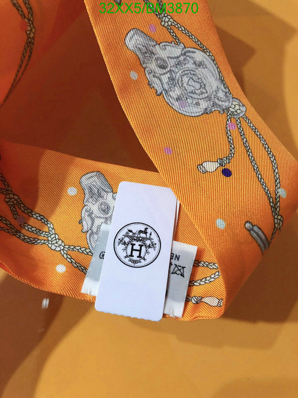 Hermes-Scarf Code: BM3870 $: 32USD