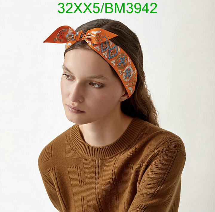 Hermes-Scarf Code: BM3942 $: 32USD