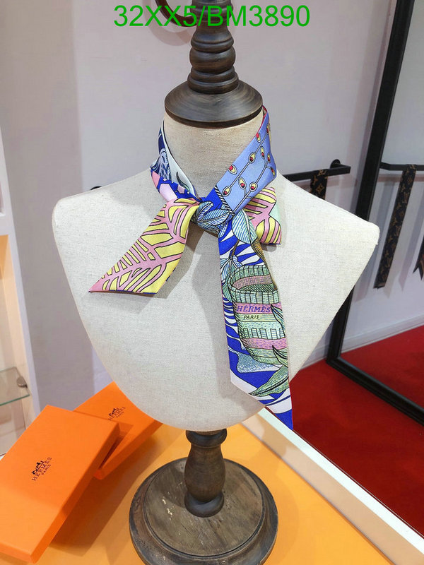 Hermes-Scarf Code: BM3890 $: 32USD