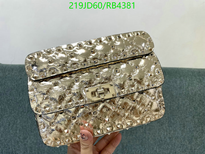 Valentino-Bag-Mirror Quality Code: RB4381 $: 219USD