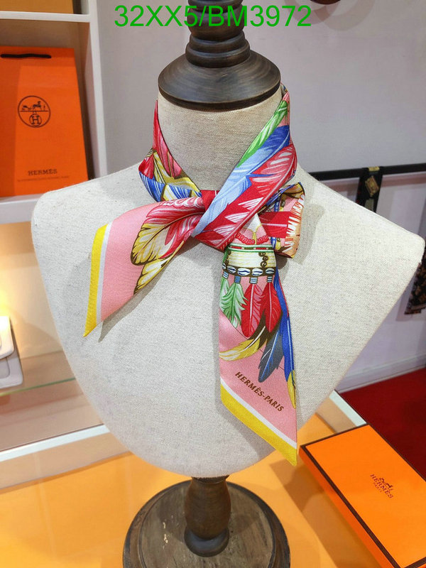 Hermes-Scarf Code: BM3972 $: 32USD