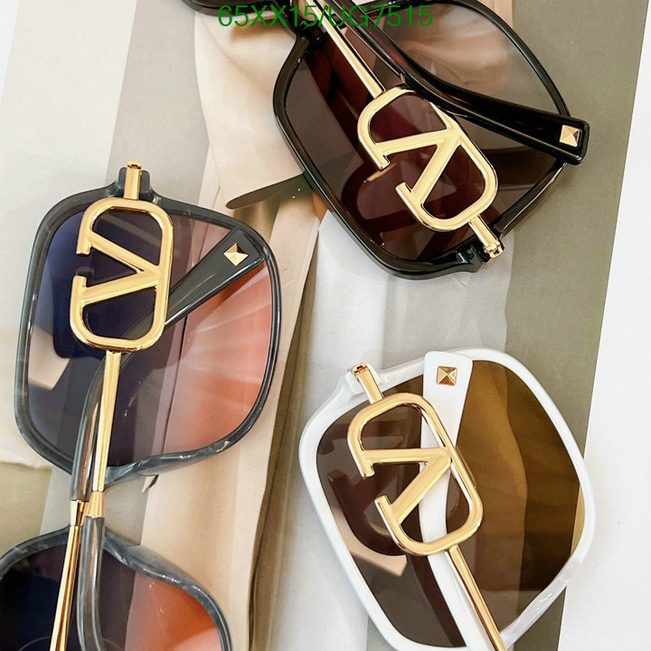 Valentino-Glasses Code: UG7515 $: 65USD