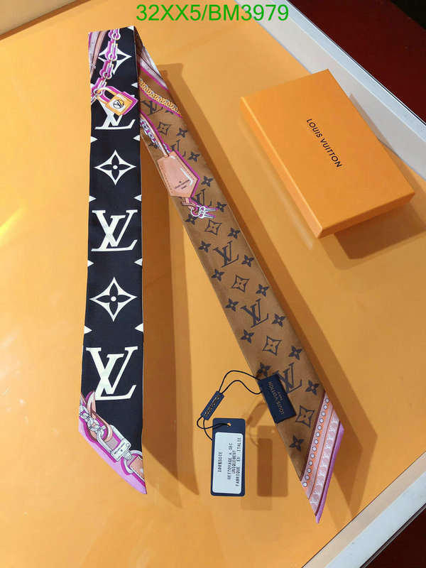 LV-Scarf Code: BM3979 $: 32USD