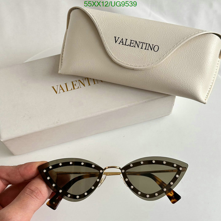 Valentino-Glasses Code: UG9539 $: 55USD