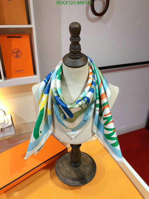 Hermes-Scarf Code: UM8742 $: 55USD