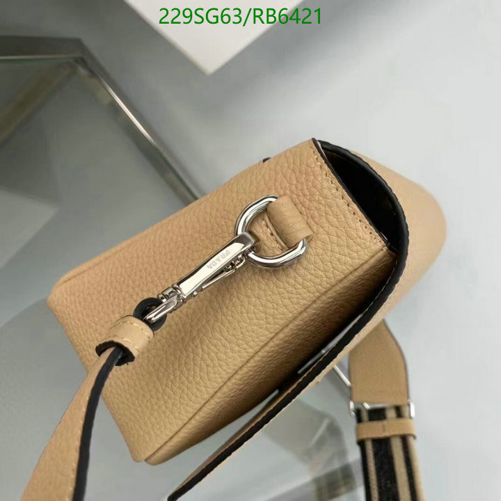 Prada-Bag-Mirror Quality Code: RB6421 $: 229USD