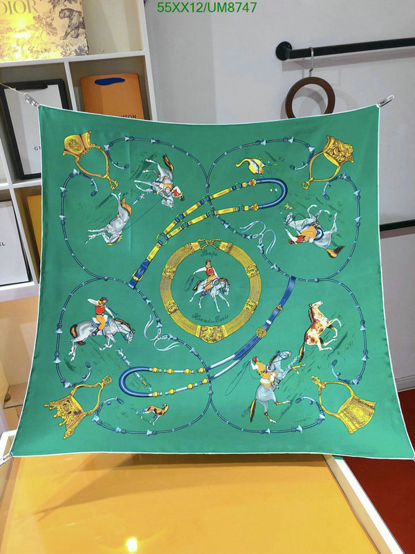 Hermes-Scarf Code: UM8747 $: 55USD