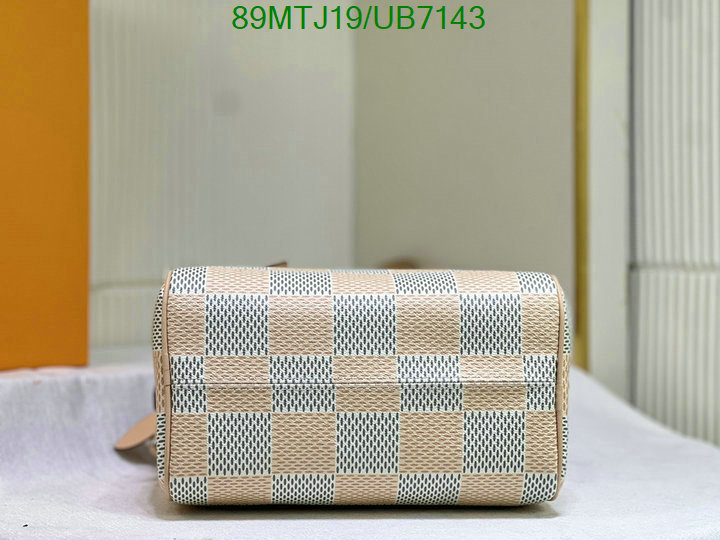 LV-Bag-4A Quality Code: UB7143 $: 89USD