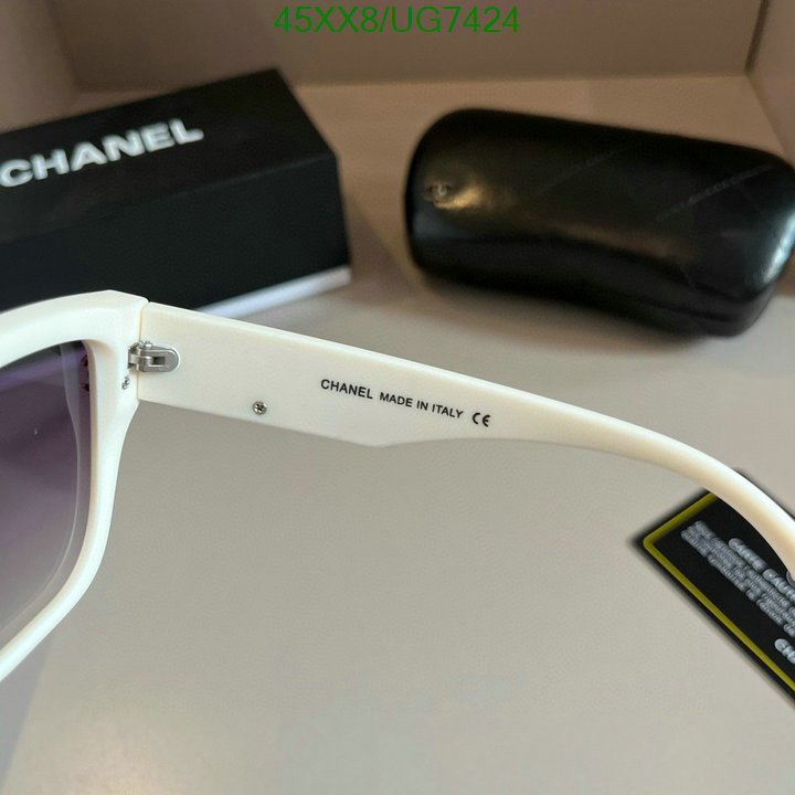 Chanel-Glasses Code: UG7424 $: 45USD