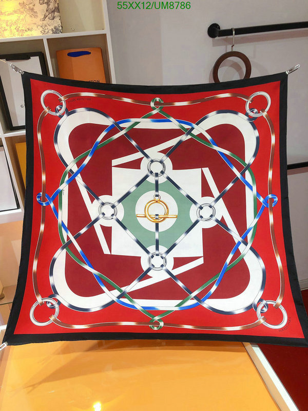 Hermes-Scarf Code: UM8786 $: 55USD