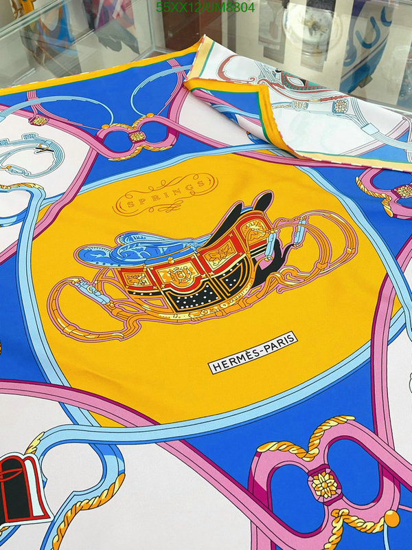 Hermes-Scarf Code: UM8804 $: 55USD