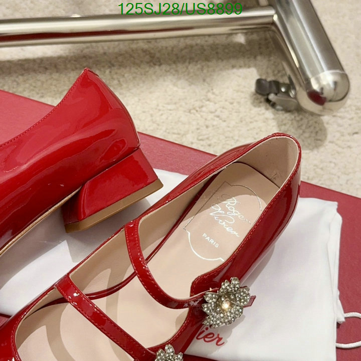 Roger Vivier-Women Shoes Code: US8899 $: 125USD