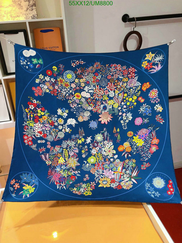 Hermes-Scarf Code: UM8800 $: 55USD