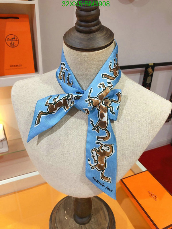 Hermes-Scarf Code: BM3908 $: 32USD