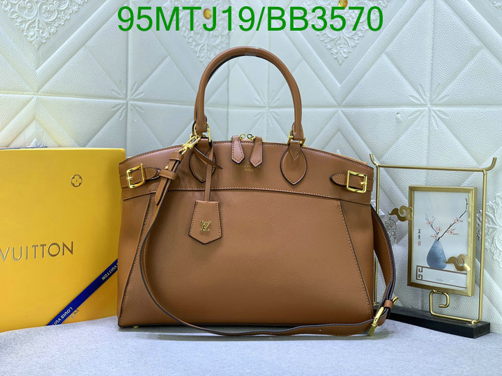 LV-Bag-4A Quality Code: BB3570 $: 95USD