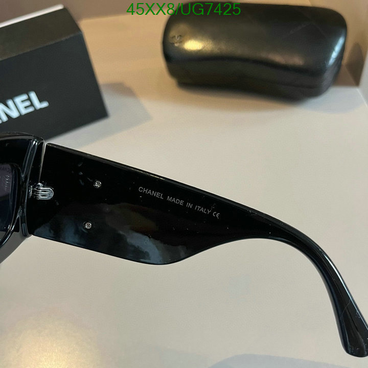 Chanel-Glasses Code: UG7425 $: 45USD