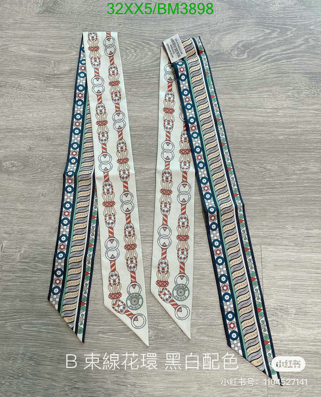 Hermes-Scarf Code: BM3898 $: 32USD