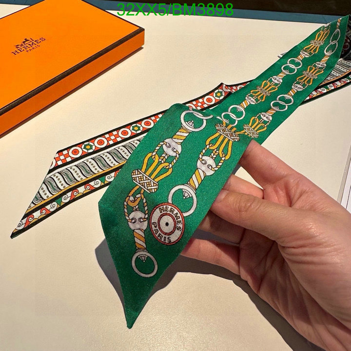 Hermes-Scarf Code: BM3898 $: 32USD