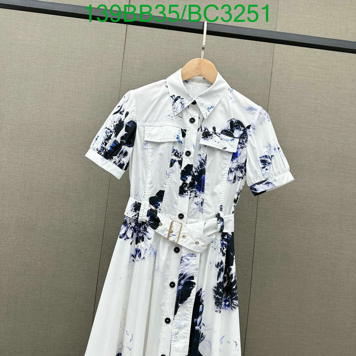 Dior-Clothing Code: BC3251 $: 139USD