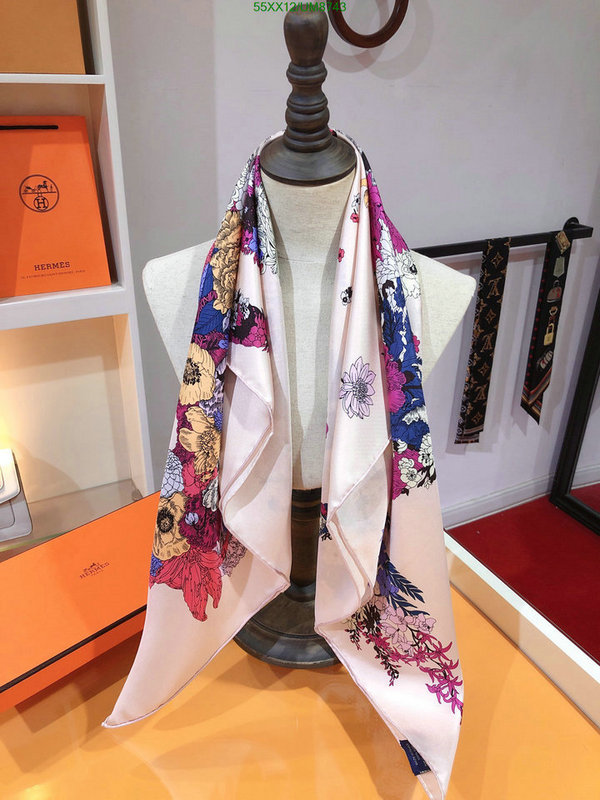 Hermes-Scarf Code: UM8743 $: 55USD