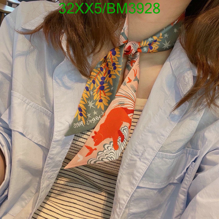 Hermes-Scarf Code: BM3928 $: 32USD