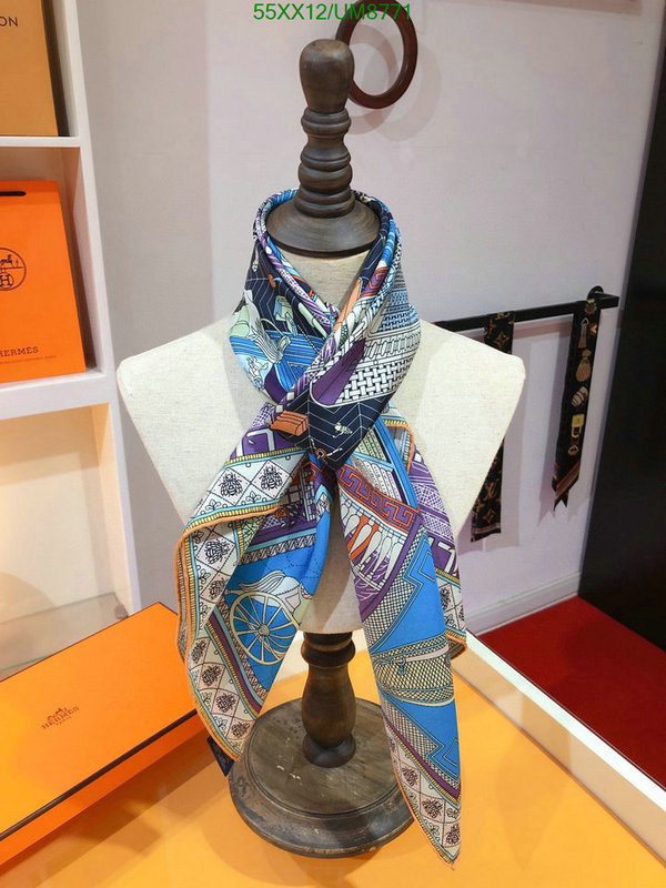 Hermes-Scarf Code: UM8771 $: 55USD